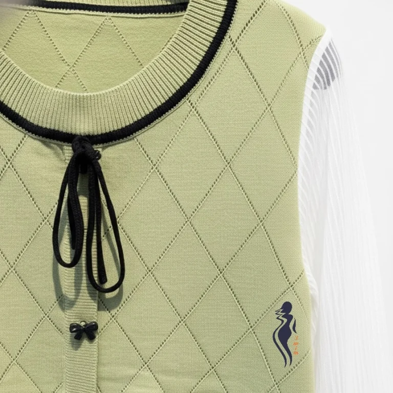 بافت با آستین تور