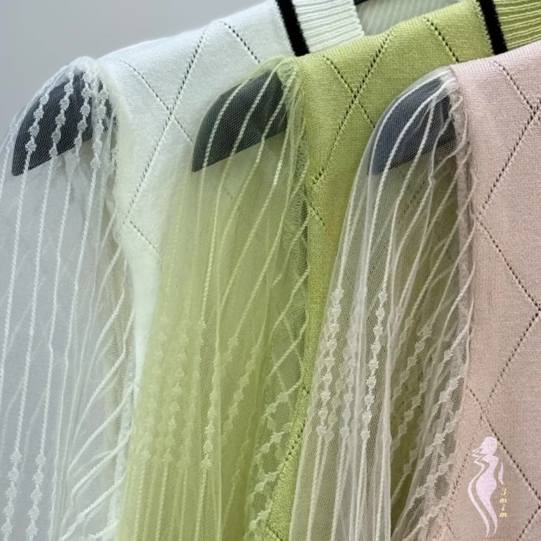 بافت با آستین تور